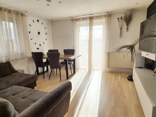 Ehingen (Donau) Etagenwohnung 3-Zimmer-Etagenwohnung in zentrumsnaher Lage - modernisiert und gemütlich! Wohnung kaufen