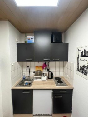 Nürnberg Immobilien NÜRNBERG: Vermietete STUDENTENWOHNUNG in Muggenhof. Wohnung kaufen