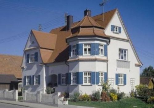 Großenseebach Hausangebote Großes Haus in Großenseebach, 200 m² Wohnfl. in 2 abtrennb. Einheiten Haus kaufen