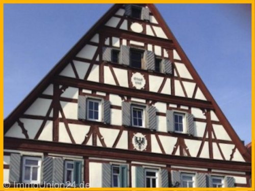 Bad Windsheim Teure Häuser Sanierungsbedürftiges Denkmalhaus mit 1 Gewerbe und 3 Wohneinheiten + Ausbaureserve Haus kaufen