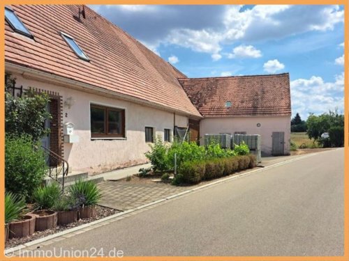 Wassertrüdingen Immobilien Resthof mit ausbaufähigen 4 Wohnungen und Scheune- vielfältiges Nutzungspotenzial in ländlicher Lage Haus kaufen
