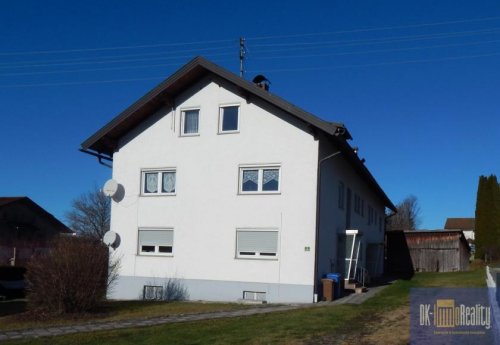 Frauenau Haus Zwei Häuser mit 6 renovierten Wohnungen als Renditeobjekt zur Vermietung und/oder teilweiser Eigennutzung Haus kaufen