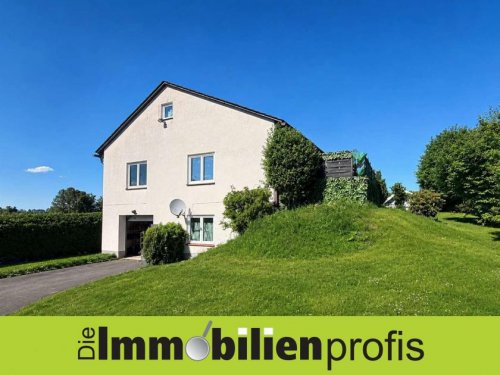 Waldershof Immobilien 4 km von Marktredwitz + Waldershof: Ansprechender Bungalow Haus kaufen