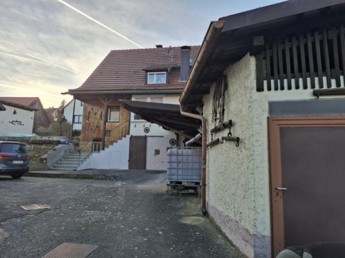 Maßbach Provisionsfreie Immobilien Freistehendes Einfamilienhaus mit abgeschlossenen 650qm großem Grundstück im Ortskern Haus kaufen