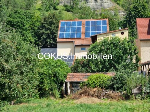 Wutha-Farnroda Provisionsfreie Immobilien Endlich genug Raum für die Familie: Haus mit Garten, 2 Garagen & Sonnenplus in Wutha-Farnroda 🏡☀️ Haus kaufen