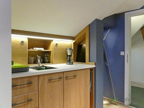Dresden Wohnung Altbau (EF0540_M) Dresden: Briesnitz, möbliertes Luxus-Apartment mit Echtholzböden und 8-eckigem Turm-Schlafzimmer Wohnung mieten