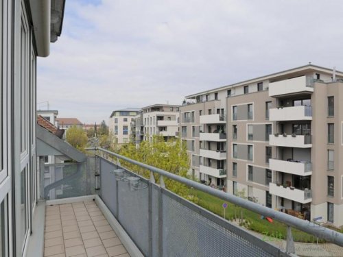 Dresden Wohnungsanzeigen (EF0779_M) Dresden: Striesen-Süd, zentrumsnahe, möblierte 3-Zimmer-Wohnung mit Balkon, WLAN, Klimaanlage, TG-Stellpl. Wohnung