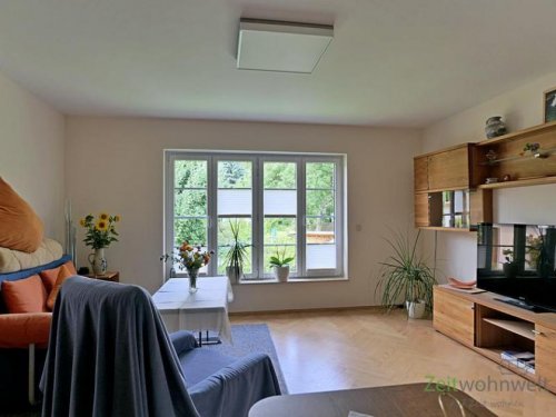 Langebrück Immobilien (EF0838_M) Dresden: Langebrück, hübsche möblierte 2-Zimmer-Wohnung mit Parkett und separatem Hauseingang, WLAN inklusive
