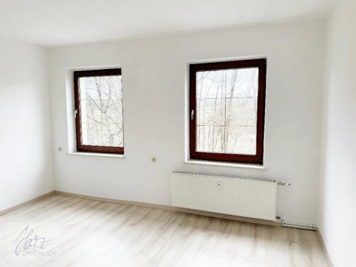Nünchritz Wohnungen ***WOHNEN IM GRÜNEN*** – Komfortabel, ruhig und familienfreundlich... 3-Raumwohnung mit Tageslichtbad und opionaler ab sofort
