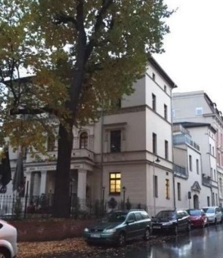 Altenburg Provisionsfreie Immobilien Große 2-Zimmer mit Laminat, Balkon, Wannenbad und Aufzug in guter Lage!!! Wohnung mieten