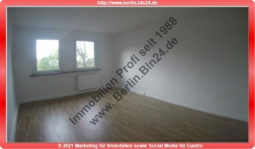 Halle (Saale) Immobilie kostenlos inserieren 2 Bäder -3 Zimmer Dachgeschoß Erstbezug nach Vollsanierung Wohnung mieten