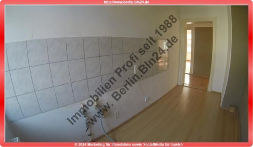 Halle (Saale) Immobilien 3er WG tauglich - Mietwohnung mit Wannenbad und Fenster Wohnung mieten