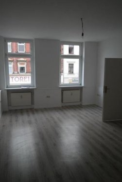 Zwickau Wohnungen Großzügige 3-Zimmer mit Laminat, EBK und Wannenbad in zentraler Lage! Wohnung mieten