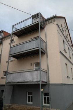 Reinsdorf (Landkreis Zwickau) Wohnungen im Erdgeschoss Großzügige 2-Zimmer mit Laminat, Balkon und EBK in ruhiger Lage! Wohnung mieten