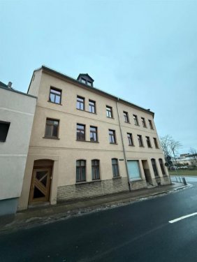 Meerane 1-Zimmer Wohnung 2-Zimmer mit Laminat, Wanne, Dusche und sep. WC und in zentraler Lage! Wohnung mieten