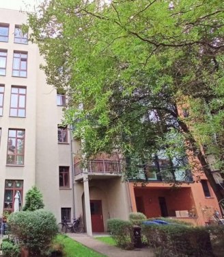 Chemnitz Immobilienportal * Große 3-Zimmer mit Laminat, Wanne und Wintergarten in guter Zentrumslage!* Wohnung mieten