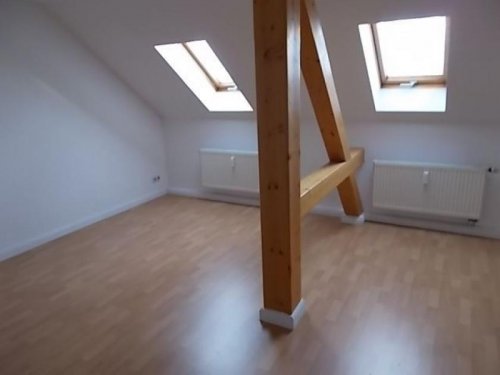 Chemnitz Immo Große DG 2-Zi.mit Wanne, SP und Lam. im Zentrum! Wohnung mieten