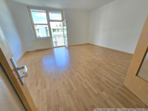 Chemnitz Immo Tolle 3 Raum Wohnung mit 2 Balkonen und Stellplatz Wohnung mieten