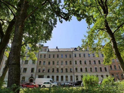 Chemnitz Wohnungsanzeigen (EF1188_M) Chemnitz: Schloßchemnitz, großzügiges, neu möbliertes Apartment am Schloßpark mit Balkon und Aufzug Wohnung