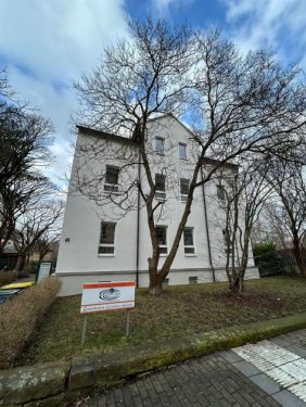 Chemnitz Suche Immobilie Große 3-Zimmer mit Wanne, Dusche, sep. WC, Terrasse und Laminat in guter Lage! Wohnung mieten