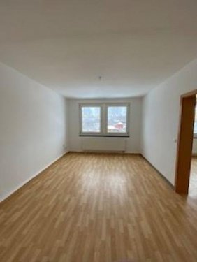 Chemnitz 1-Zimmer Wohnung * 2-Zimmer mit Wannenbad in uninaher und ruhiger Lage an der Gartenanlage! * Wohnung mieten