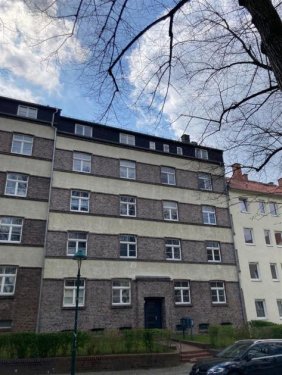 Chemnitz 2-Zimmer Wohnung Gemütliche 2-Zimmer mit EBK, Laminat, Balkon und Wannenbad in ruhiger Lage! Wohnung mieten