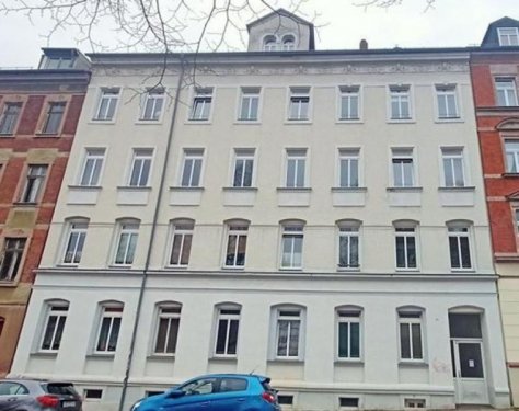 Chemnitz Wohnungsanzeigen Gemütliche DG 3-Zimmer Wohnung mit Laminat und Wannenbad in guter Lage. Wohnung mieten
