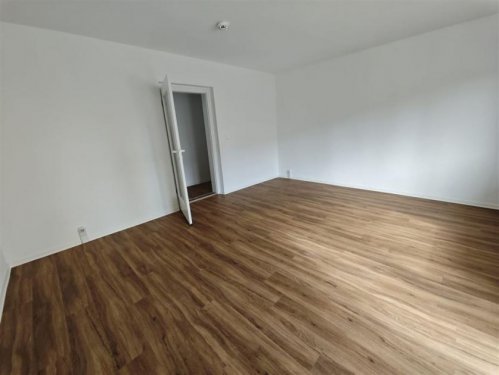 Chemnitz Suche Immobilie Gemütliche 1-Zimmer mit Balkon und Wannenbad in ruhiger Lage Wohnung mieten