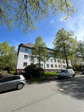 Chemnitz Terrassenwohnung Großzügige 2-Zimmer mit Laminat, Balkon und Wannenbad zum Toppreis in ruhiger Lage! Wohnung mieten