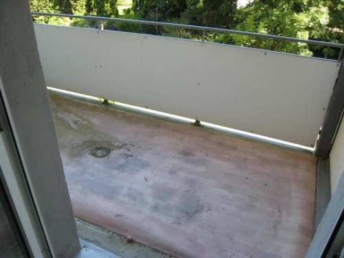 Chemnitz Inserate von Wohnungen Großzügige 2-Zimmer mit neuer EBK, Laminat, Wannenbad und Balkon in ruhiger Lage! Wohnung mieten