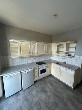 Chemnitz Immobilie kostenlos inserieren Großzügige 2-Zimmer mit EBK, Laminat, Stellplatz, Balkon und Wanne in zentraler Lage! Wohnung mieten