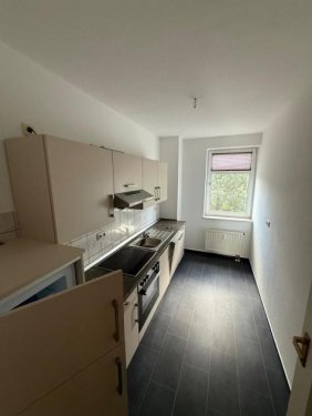 Chemnitz Provisionsfreie Immobilien Großzügige 2-Zimmer mit EBK, Laminat, Wannenbad, SP und Balkon in ruhiger Lage! Wohnung mieten