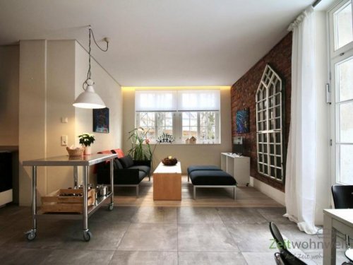 Oberlungwitz Wohnen auf Zeit (EF1087_M) Zwickau: Oberlungwitz, luxuriöses möbliertes Apartment in einem ehem. Fabrikgebäude Wohnung mieten