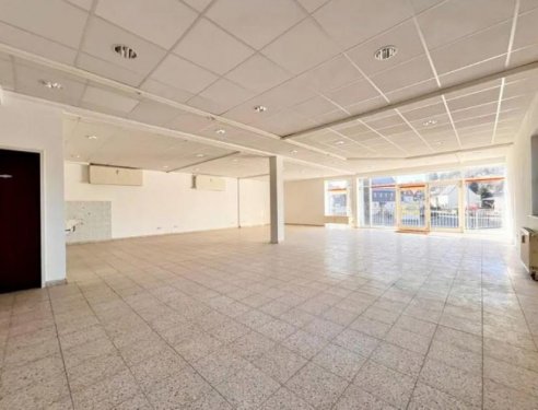 Jahnsdorf/Erzgebirge Günstiges Büro Großzügige Laden-/Büroeinheit in Jahnsdorf! Gewerbe mieten