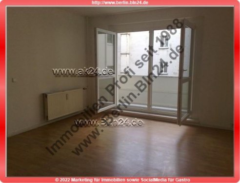 Berlin 2-Zimmer Wohnung Bezug nach Sanierung ruhig schlafen zum Innenhof Wohnung mieten