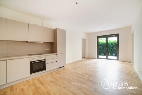 Berlin 3-Zimmer Wohnung Hochwertig ausgestattete 3 Zimmer Erdgeschosswohnung mit ca. 69m², EBK und Terrasse in Berlin-Mitte! Wohnung mieten