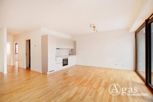 Berlin Immobilien Wunderschöne 3 Zimmer-Wohnung mit ca. 89m², EBK und Gartenblick mit Südbalkon in Berlin-Mitte! Wohnung mieten