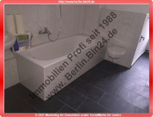 Berlin Immobilien Wohnung nach Vollsanierung + 3er WG geeignet Wohnung mieten
