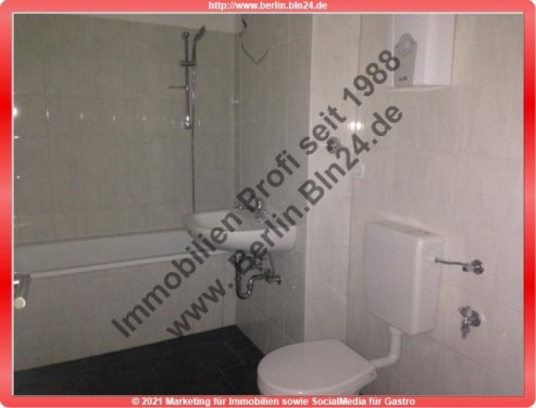 Berlin Wohnungsanzeigen Mietwohnung nach Sanierung - Berlin - Neukölln Wohnung mieten