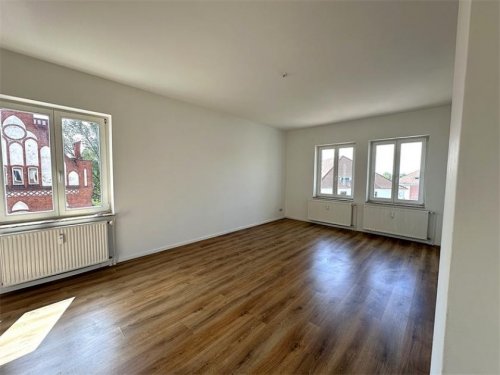 Brandenburg an der Havel Immobilien 5-Zimmer, Küche und 2 Bäder... Wohnung mieten