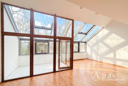 Schöneiche bei Berlin 2-Zimmer-Maisonette-Wohnung mit Balkon, Aufzug, Tiefgaragenstellplatz - im Ortskern von Schöneiche Wohnung mieten