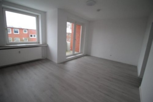Leer (Ostfriesland) Wohnung Altbau Leer - Entspannte Lebensqualität in moderner 3-Zimmer-Wohnung mit Balkon! Wohnung mieten