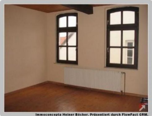 Oerlinghausen 4-Zimmer Wohnung Großzügige Wohnung im Zentrum von Oerlinghausen! Wohnung mieten