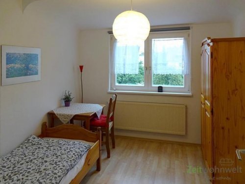 Kassel Immobilien (EF0399_M) Kassel-Stadt: Wehlheiden, möbliertes WG-Zimmer im Dachgeschoss, WLAN inkl., an Wochenendheimfahrer Wohnung mieten