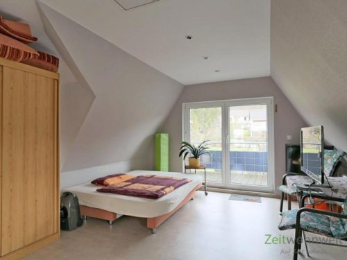 Northeim Günstige Wohnungen (EF1002_M) Göttingen: Northeim, preiswerte möblierte 3-Zimmer-Wohnung mit 2 Bädern, Balkon, PKW-Stellplatz und WLAN Wohnung