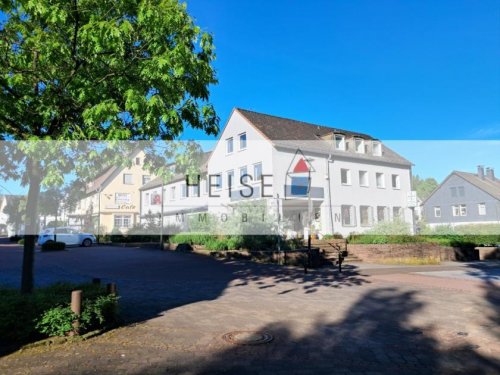 Holzminden Etagenwohnung 3-Zimmer-Mietwohnung in Holzminden/Neuhaus zu vermieten - Komplett renoviert/teilsaniert in 2025 Wohnung mieten