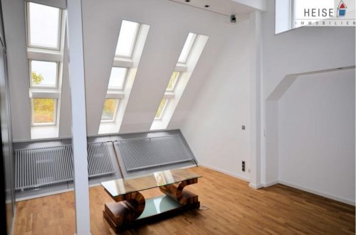 Holzminden Mietwohnungen Individuelle Architektenwohnung mit Balkon und Markeneinbauküche in Holzminden - stadtnahe Wohnlage Wohnung mieten