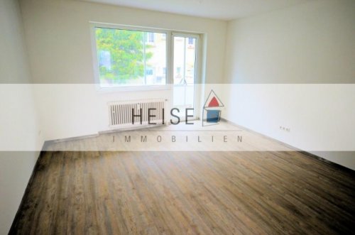 Holzminden Wohnungen Sanierte 3-Zimmer-Mietwohnung mit Balkon - Erdgeschoss - stadtnahe Wohnlage Wohnung mieten