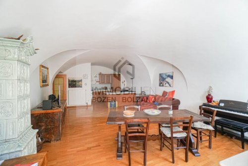 Bozen Immobilien Große 3-Zimmerwohnung im Zentrum zu vermieten Wohnung mieten