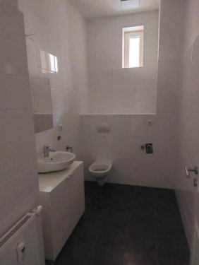 Magdeburg 1-Zimmer Wohnung Wohnen im grünen helle schöne 2-R.-Wohnung ca.70m2 im 1.OG zu vermieten . Wohnung mieten